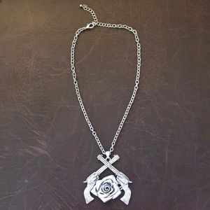 Guns & Rose Necklace, rustic western silver finish